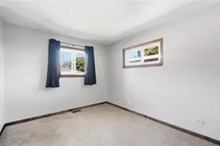 4724 Amesborough Rd, Dayton, OH 45420 - Photo 27
