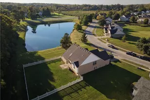 1332 Stillwater Ln, Dayton, OH 45415 - Photo 9