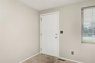 6637 Taylorsville Rd, Huber Heights, OH 45424 - Photo 7
