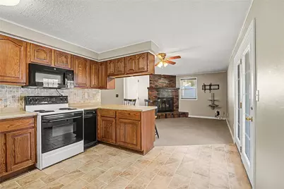 6637 Taylorsville Road, Huber Heights, OH 45424 - Photo 15