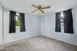6637 Taylorsville Rd, Huber Heights, OH 45424 - Photo 19