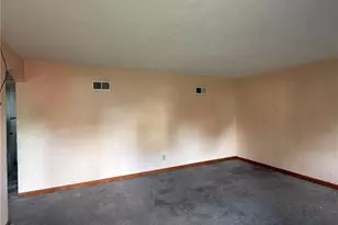 44 Orchard Ave, Englewood, OH 45322 - Photo 3