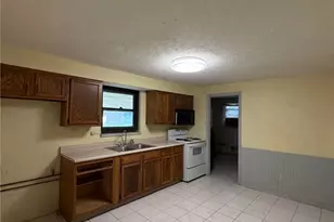 44 Orchard Ave, Englewood, OH 45322 - Photo 5