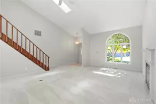 691 Doe Crossing, Centerville, OH 45459 - Photo 5