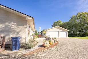 770 Brande Dr, Eaton, OH 45320 - Photo 5