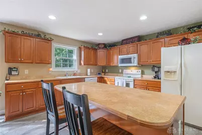 2860 Wooden Lane, Troy, OH 45373 - Photo 9