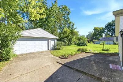 1824 Burrowes Boulevard, Fairborn, OH 45324 - Photo 23