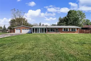 9082 Mary Haynes Dr, Centerville, OH 45458 - Photo 1
