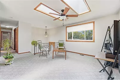 421 Greenport Drive, West Carrollton, OH 45449 - Photo 11