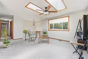 421 Greenport Dr, West Carrollton, OH 45449 - Photo 11