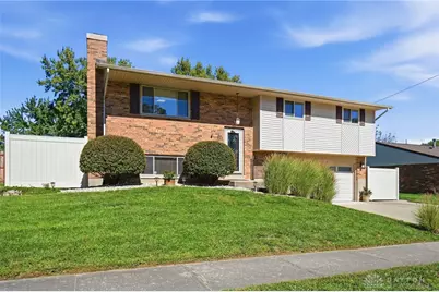 421 Greenport Drive, West Carrollton, OH 45449 - Photo 1