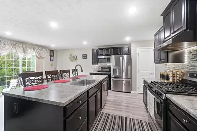 1015 Colonial Way, Huber Heights, OH 45424 - Photo 15