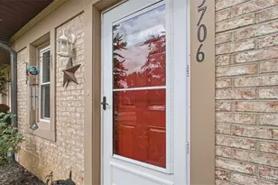 3706 Parfore Ct, Cincinnati, OH 45245 - Photo 7
