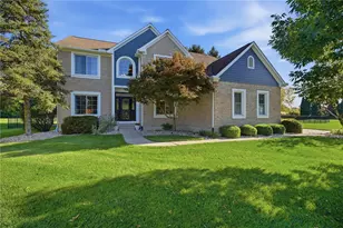 7260 Stone Ridge Dr, Springboro, OH 45066 - Photo 1