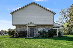 9267 Captiva Bay Dr, Miamisburg, OH 45342 - Photo 3