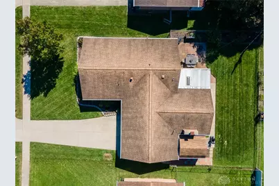 1820 Tahoe Drive, Xenia, OH 45385 - Photo 35