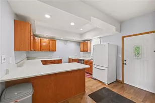2411 Troy St, Dayton, OH 45404 - Photo 3