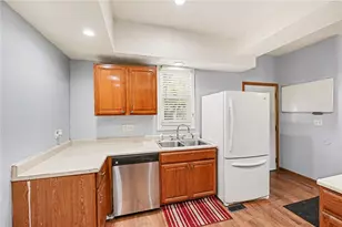 2411 Troy St, Dayton, OH 45404 - Photo 11