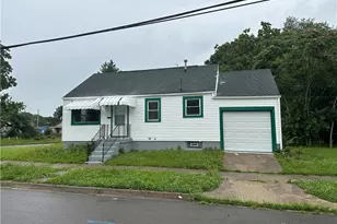15 Edith St, Dayton, OH 45402 - Photo 1