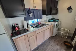 51 Estate Dr, Brookville, OH 45309 - Photo 9