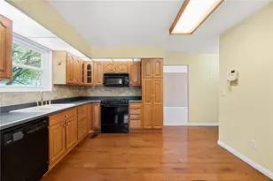 2543 Marigold Dr, Dayton, OH 45449 - Photo 9
