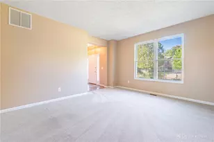 10640 Summer Park Way, Dayton, OH 45458 - Photo 11