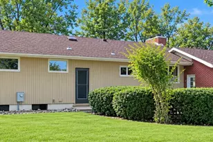 8352 Crestway Rd, Clayton, OH 45315 - Photo 3