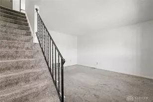 1034 Frederick Dr, Xenia, OH 45385 - Photo 5