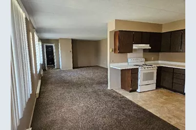 315 Hillview Court, Trotwood, OH 45426 - Photo 5