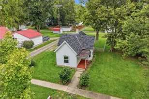 111 Maple St, Belle Center, OH 43310 - Photo 5