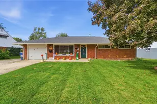 5641 Shady Oak St, Huber Heights, OH 45424 - Photo 1