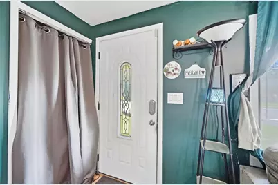 5641 Shady Oak Street, Huber Heights, OH 45424 - Photo 7