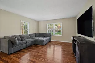 7789 Thomas Jefferson Ln, Centerville, OH 45459 - Photo 9
