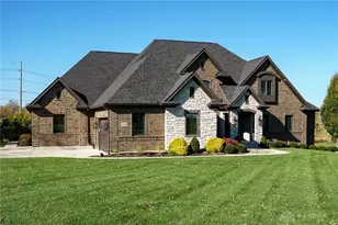 2442 Berkeley Ct, Clear Creek Township, OH 45036 - Photo 5