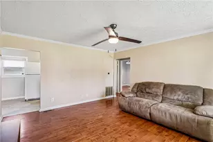 354 Travis Dr, Dayton, OH 45431 - Photo 5