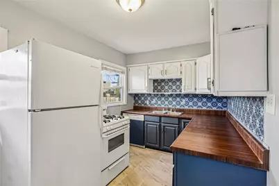 354 Travis Drive, Dayton, OH 45431 - Photo 9
