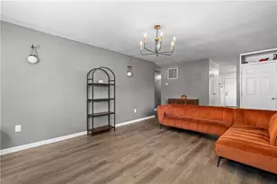 4053 Klepinger Rd, Dayton, OH 45416 - Photo 7