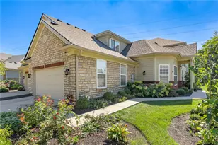 700 MacKenzie Ct, Centerville, OH 45458 - Photo 1