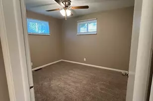 2421 Acorn Dr, Kettering, OH 45419 - Photo 9