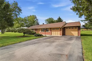 634 Omar Cir, Yellow Springs Vlg, OH 45387 - Photo 5