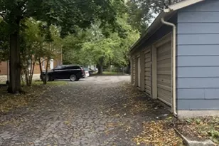 900 N Limestone St, Springfield, OH 45503 - Photo 9