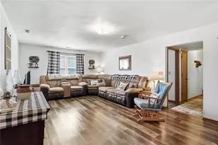 210 N Main St, Jackson Center, OH 45334 - Photo 27