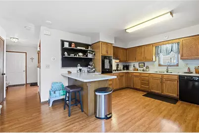 210 N Main Street, Jackson Center, OH 45334 - Photo 9