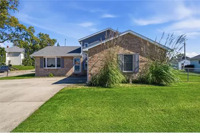 210 N Main Street, Jackson Center, OH 45334 - Photo 3