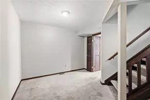 757 Hidden Cir, Washington Twp, OH 45458 - Photo 11