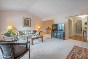 5401 Landau Dr, Kettering, OH 45429 - Photo 5
