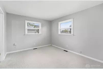 1217 Cloverfield Avenue, Kettering, OH 45429 - Photo 25