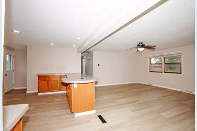 5414 Taywell Drive, Springfield, OH 45503 - Photo 9
