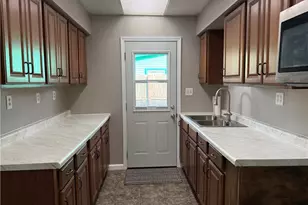234 Prentice Dr, New Carlisle, OH 45344 - Photo 7