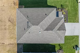 429 Brubaker Dr, New Carlisle, OH 45344 - Photo 5
